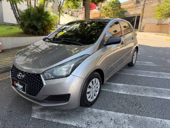 HYUNDAI HB20 1.0 COMFORT 12V FLEX 4P MANUAL HYUNDAI HB20 1.0 COMFORT 12V FLEX 4P MANUAL